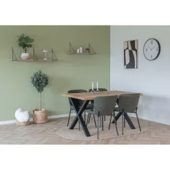 BOLIGINTERIØR SÆT SPISEBORD INKL. 4 STOLE EG 95 X 140 CM