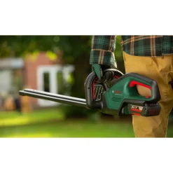 BOSCH ADVANCED HÆKKEKLIPPER 65,0 CM MED BATTERI OG LADER