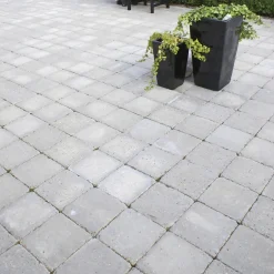 IBF HOLMEGAARDSTEN KVADRAT BELÆGNINGSSTEN 7 X 28 X 28 CM GRÅ