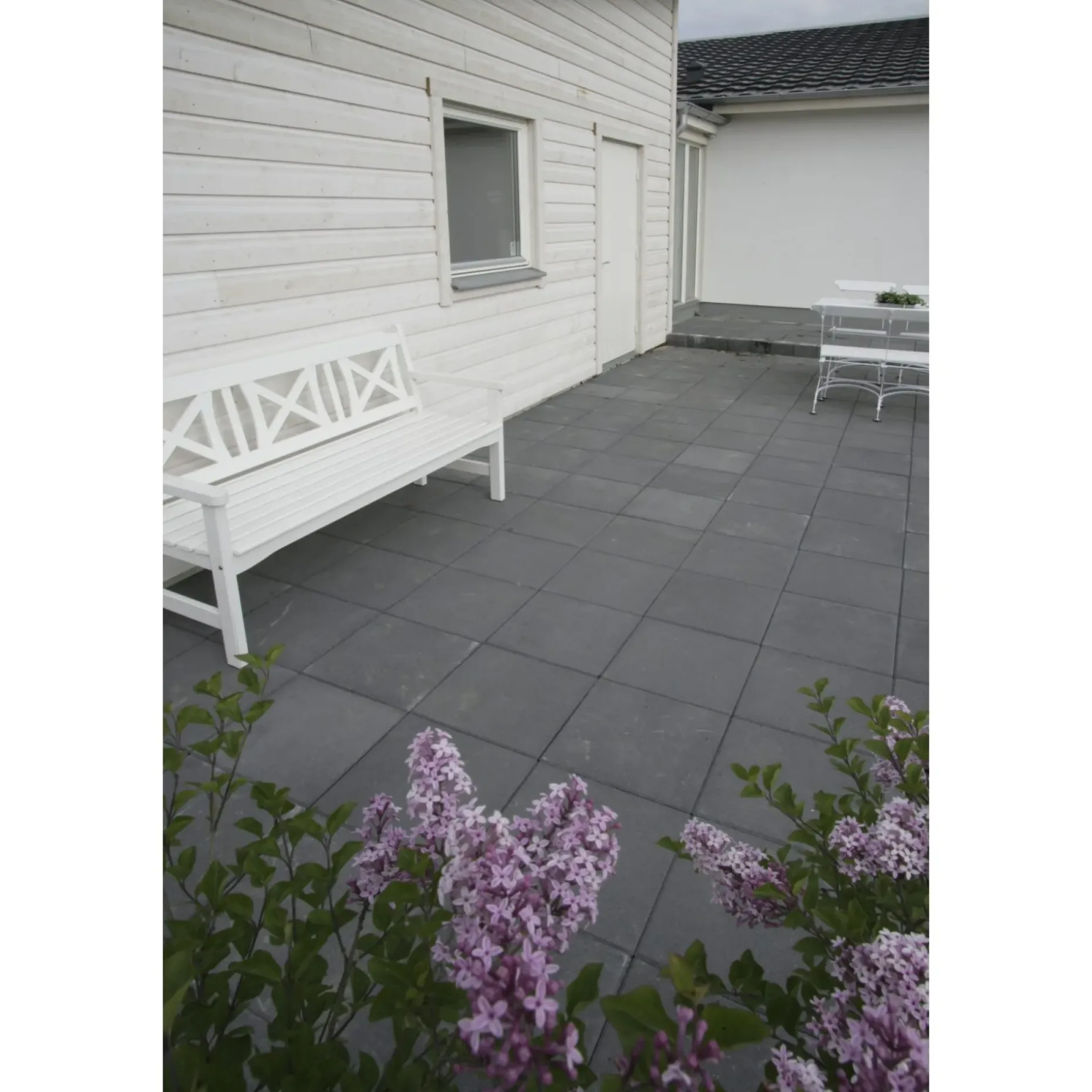 IBF MODUL 40 HAVEFLISE 8 X 40 X 40 CM SORT/ANTRACIT