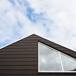 JAMES HARDIE TRÆSTRUKTUR HARDIEPLANK 8 X 180 X 3600 MM BARKBRUN