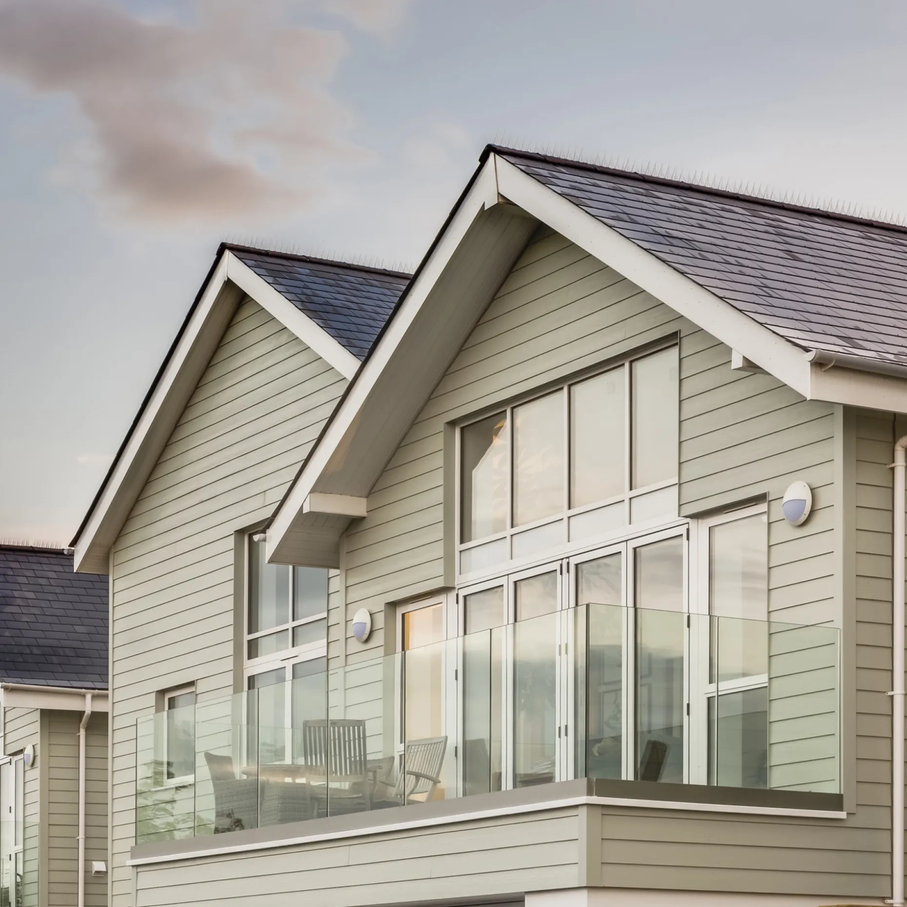 JAMES HARDIE TRÆSTRUKTUR HARDIEPLANK 8 X 180 X 3600 MM STØVGRØN