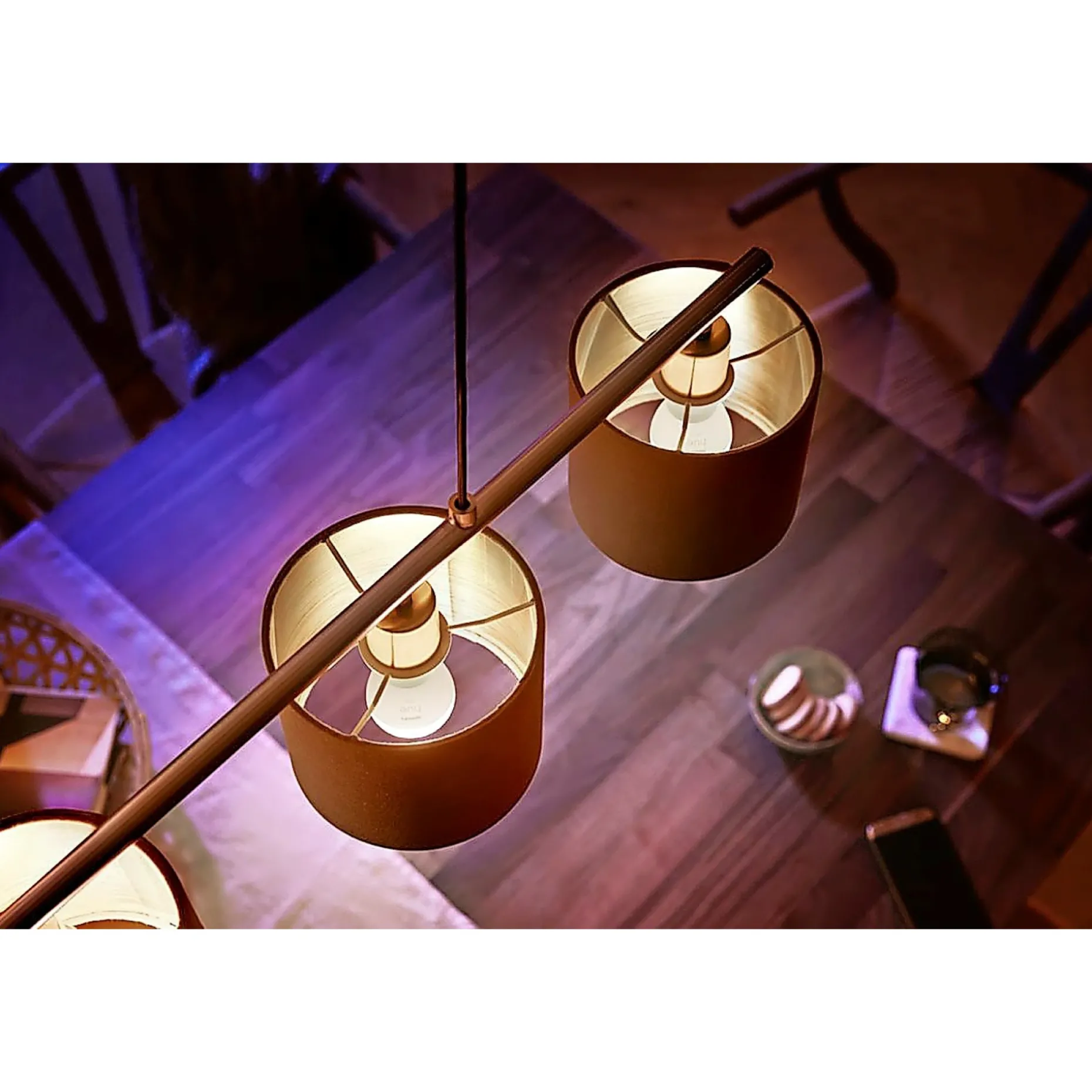 PHILIPS HUE W 2-PAK SMART LED PÆRE E14 KRONE 6W
