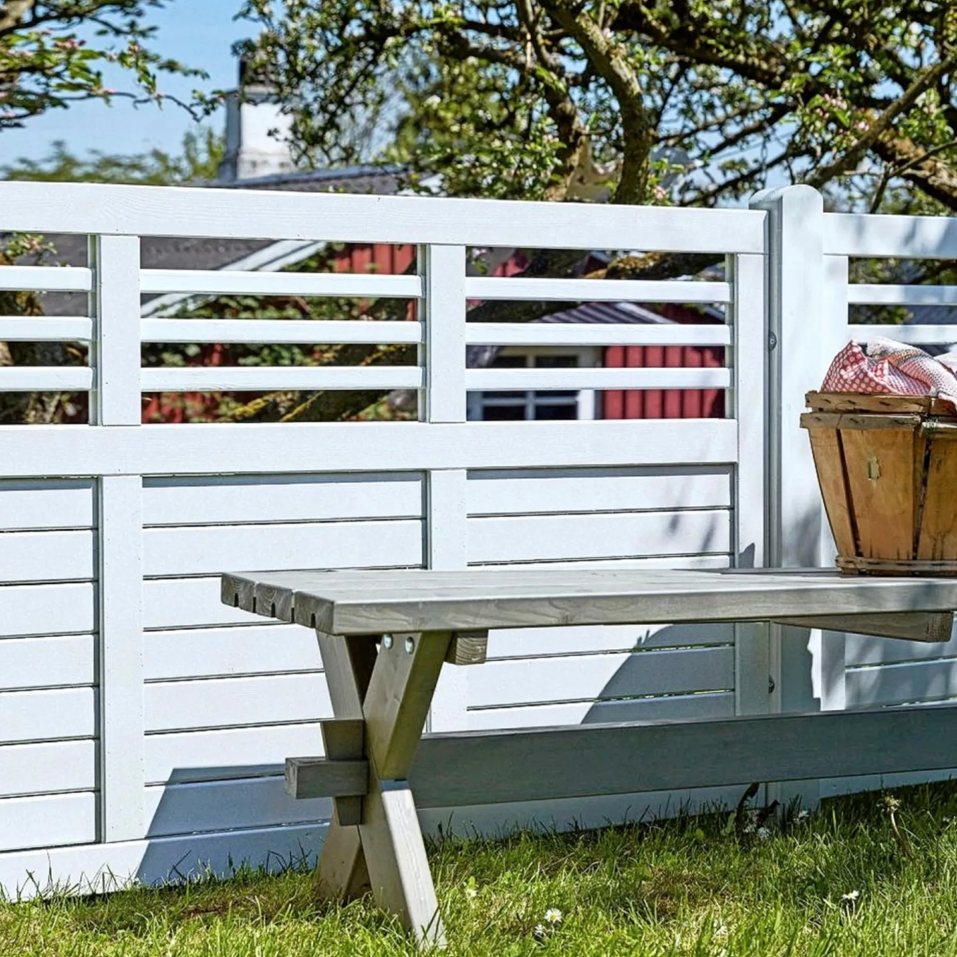 PLUS DECORA HEGN FUNGICIDBEHANDLET & GRUNDMALET 2 GANGE HVID 180 X 95 CM