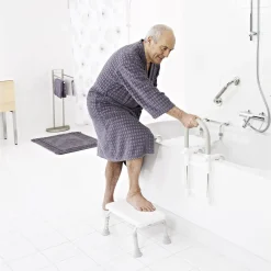 RIDDER ASSISTENT INDSTIGNINGSHÅNDTAG
